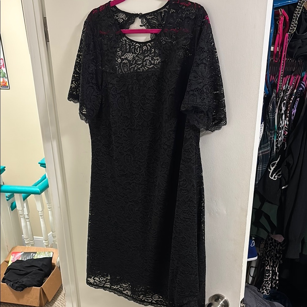 Elegant Black Lace Dress
